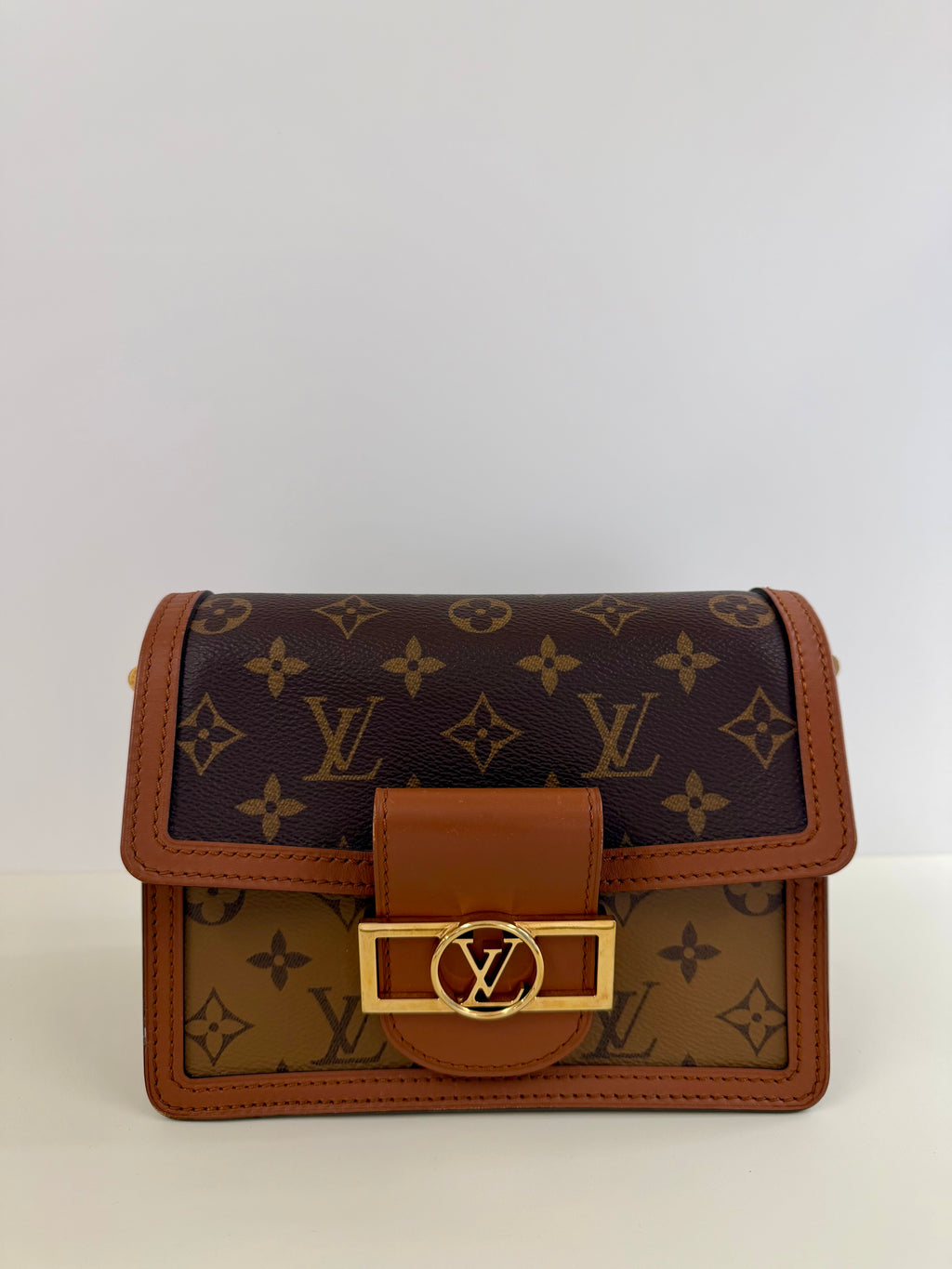 Louis Vuitton Dauphine mini