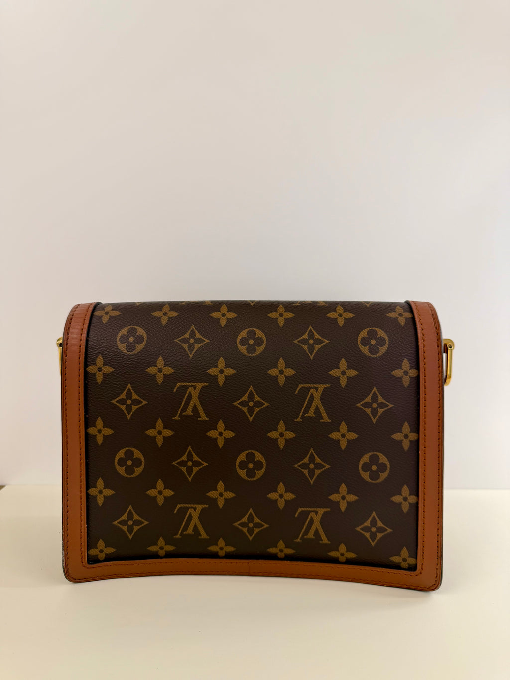 Louis Vuitton Dauphine MM