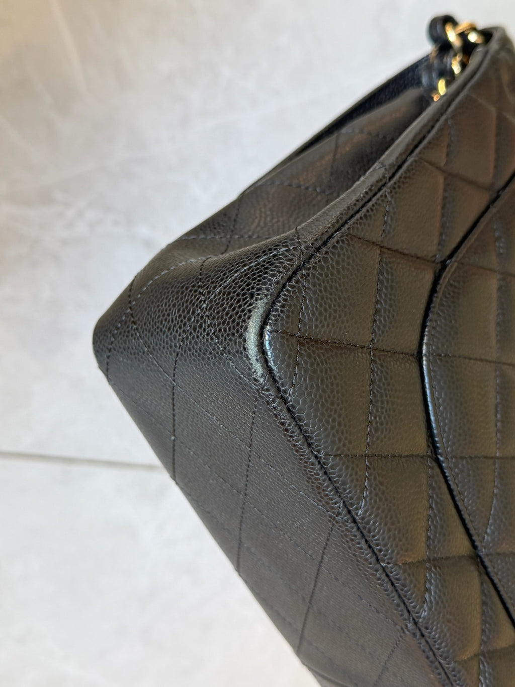 Chanel Classic Flap Bag Maxi Black Caviar