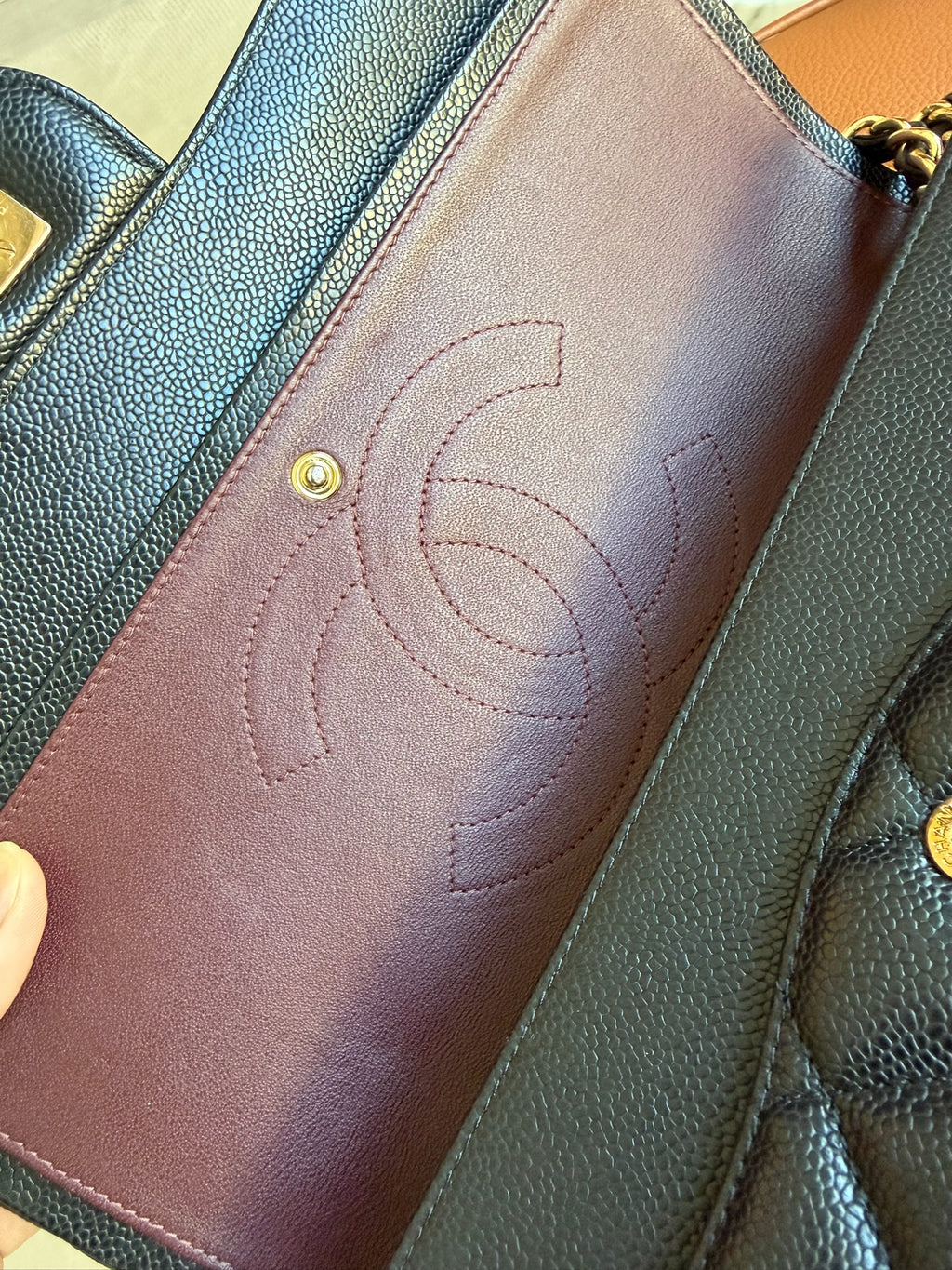Chanel Classic Flap Bag Maxi Black Caviar