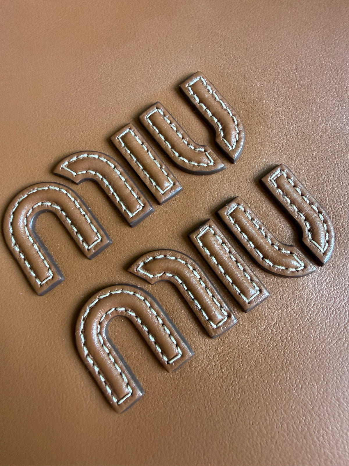Miu Miu Ivy Leather Shopper