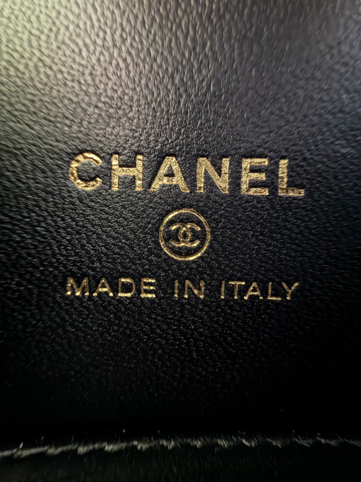 Chanel Vanity w/chain, black gold